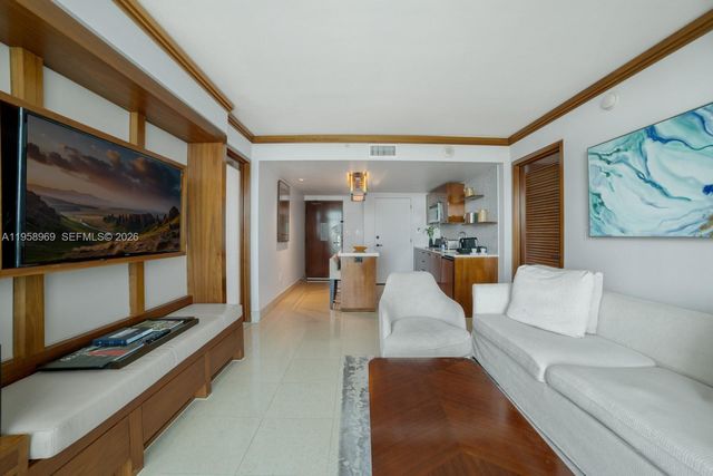 6801 SW Collins Ave 714, Miami Beach, FL 33141