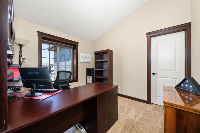 9208 N Seminole St, Spokane, WA 99208