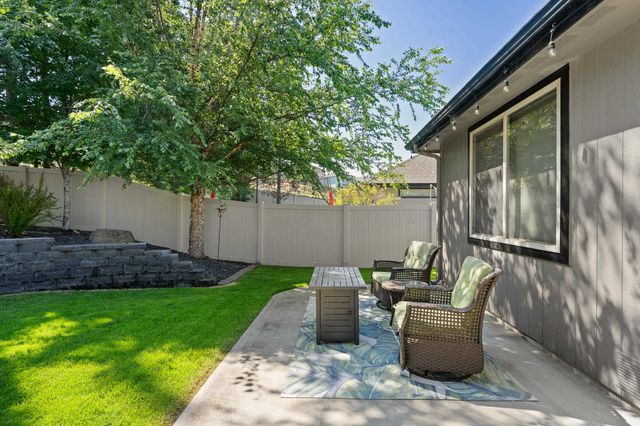 9208 N Seminole St, Spokane, WA 99208