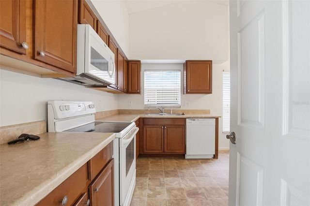 11320 CLAYRIDGE DRIVE, Tampa, FL 33635