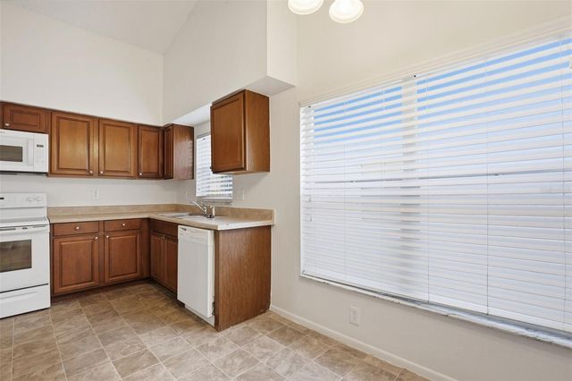 11320 CLAYRIDGE DRIVE, Tampa, FL 33635