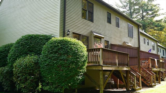 4 Village Way F, Norton, MA 02766