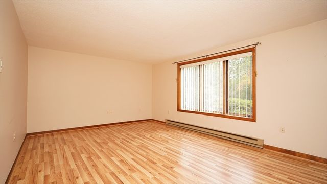 4 Village Way F, Norton, MA 02766