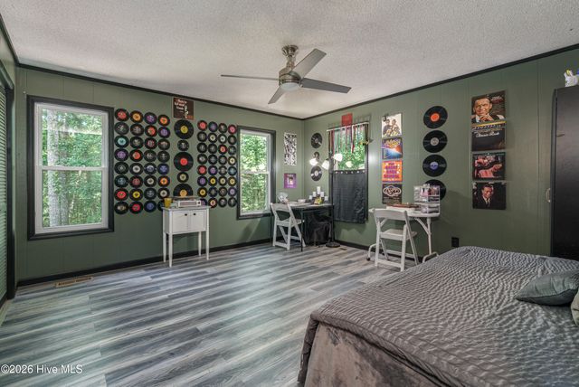 860 Holly Road, Murphy, NC 28906