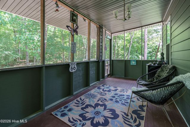 860 Holly Road, Murphy, NC 28906