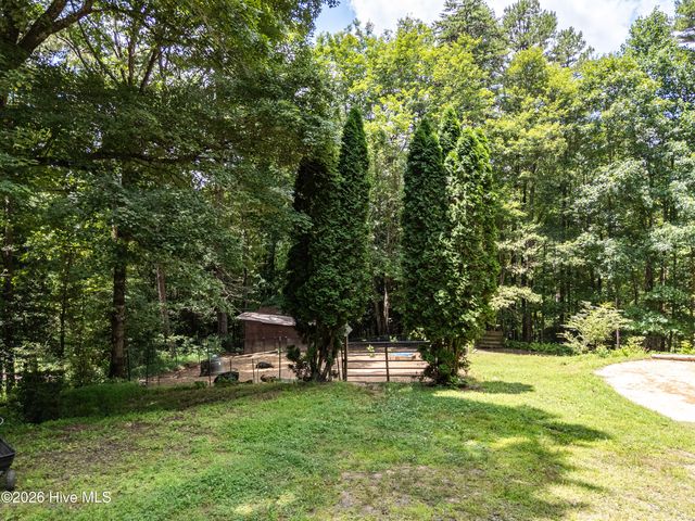 860 Holly Road, Murphy, NC 28906