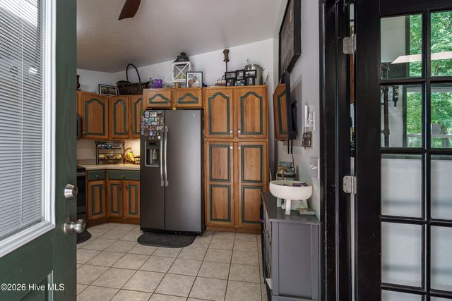 860 Holly Road, Murphy, NC 28906