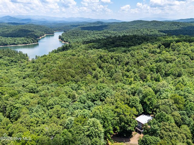 860 Holly Road, Murphy, NC 28906