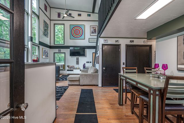 860 Holly Road, Murphy, NC 28906