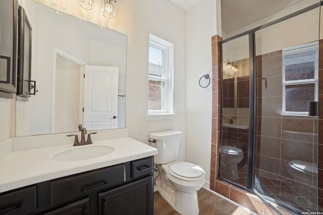 8046 Stillwater Pkwy, San Antonio, TX 78254