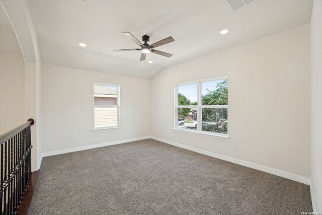 8046 Stillwater Pkwy, San Antonio, TX 78254
