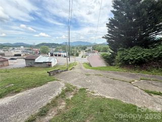 31 Paralee Lane, Waynesville, NC 28786