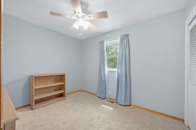 416 W Campus Ave, Wichita, KS 67217