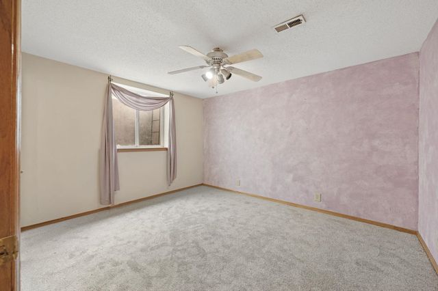 416 W Campus Ave, Wichita, KS 67217