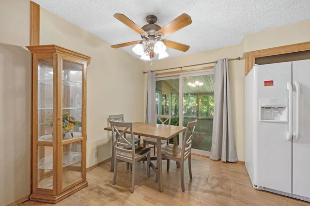 416 W Campus Ave, Wichita, KS 67217