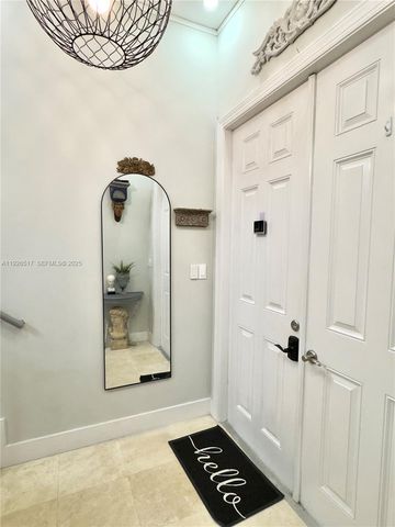 1616 NE 9th St, Fort Lauderdale, FL 33304