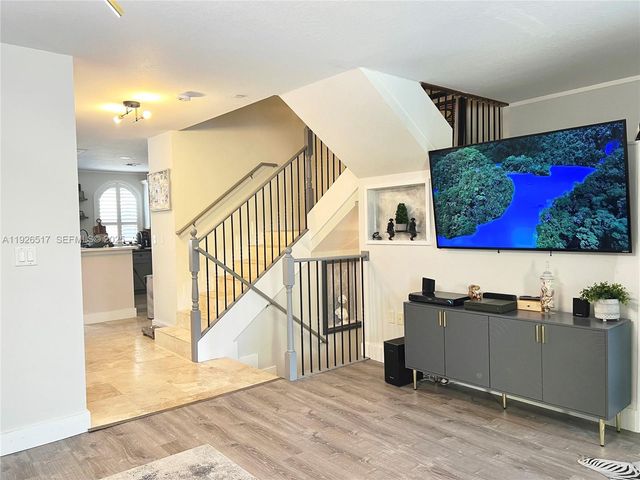 1616 NE 9th St, Fort Lauderdale, FL 33304