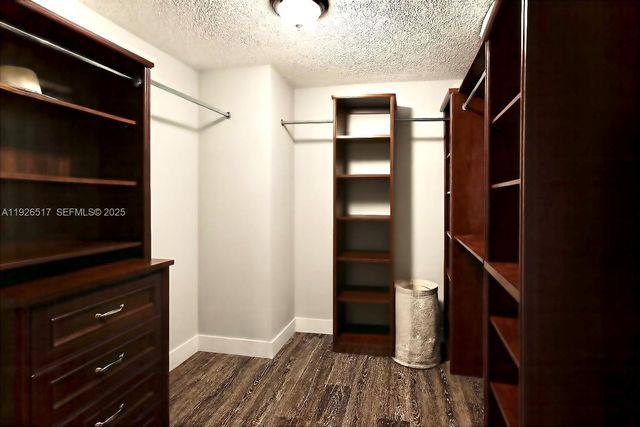 1616 NE 9th St, Fort Lauderdale, FL 33304