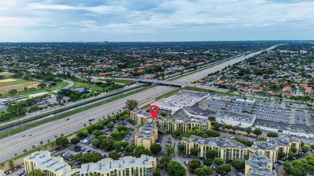11780 SW 18th St 428-2, Miami, FL 33175
