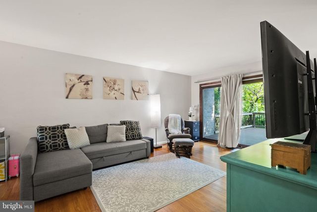 11041 SAFFOLD WAY, Reston, VA 20190