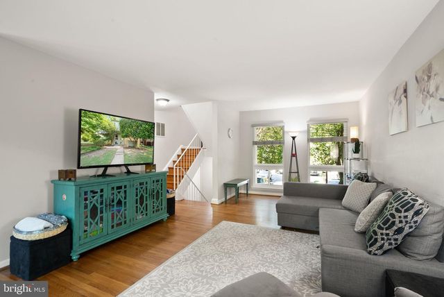 11041 SAFFOLD WAY, Reston, VA 20190