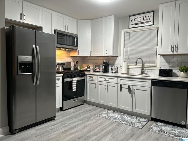 1036 MEDINA DRIVE, Birmingham, AL 35235