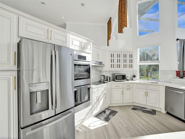 4310 NW 63rd Ave 4310, Coral Springs, FL 33067