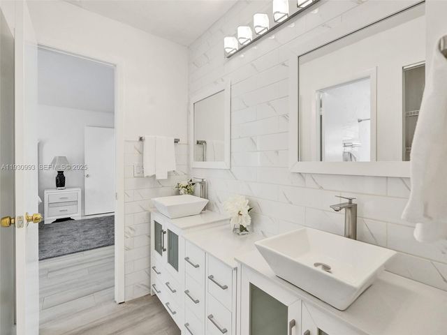 4310 NW 63rd Ave 4310, Coral Springs, FL 33067