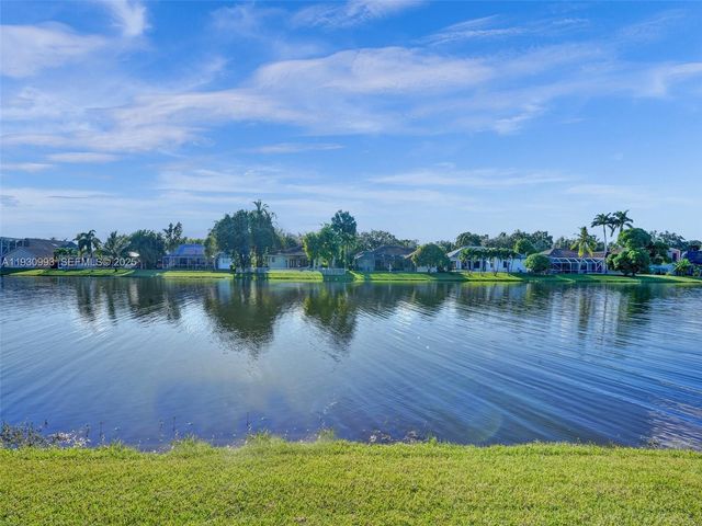 4310 NW 63rd Ave 4310, Coral Springs, FL 33067