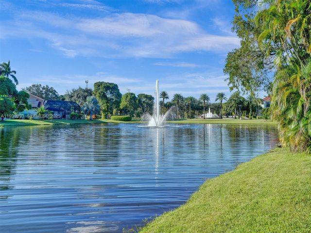 4310 NW 63rd Ave 4310, Coral Springs, FL 33067