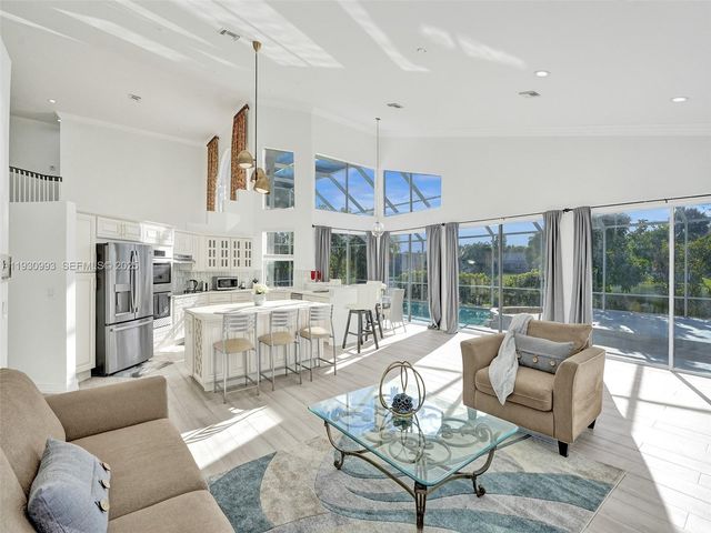 4310 NW 63rd Ave 4310, Coral Springs, FL 33067