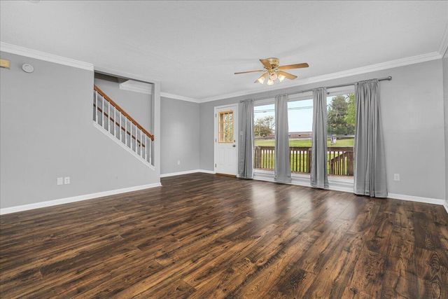108 Park Place Court, Paris, KY 40361