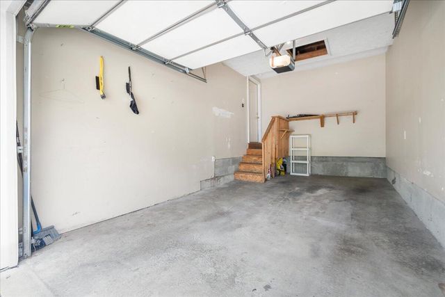 108 Park Place Court, Paris, KY 40361