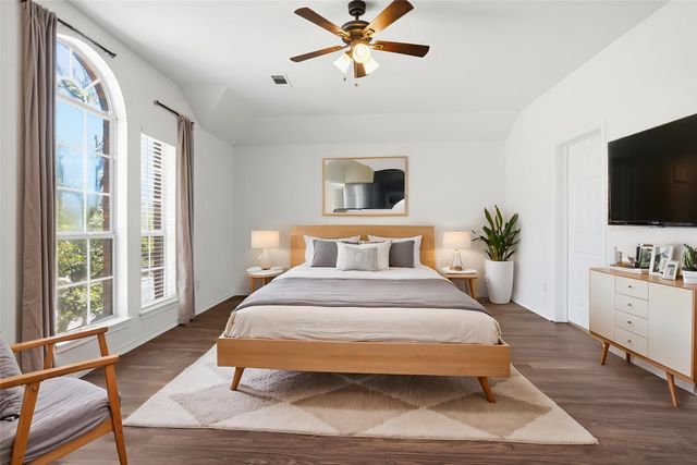 7988 Glenway Drive, Dallas, TX 75249