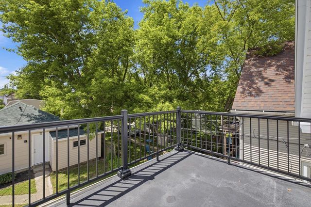 1321 Monroe AVENUE, South Milwaukee, WI 53172