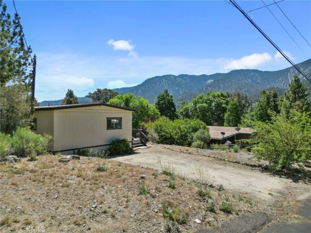 2720 Klondike Way, Pine Mountain Club, CA 93222
