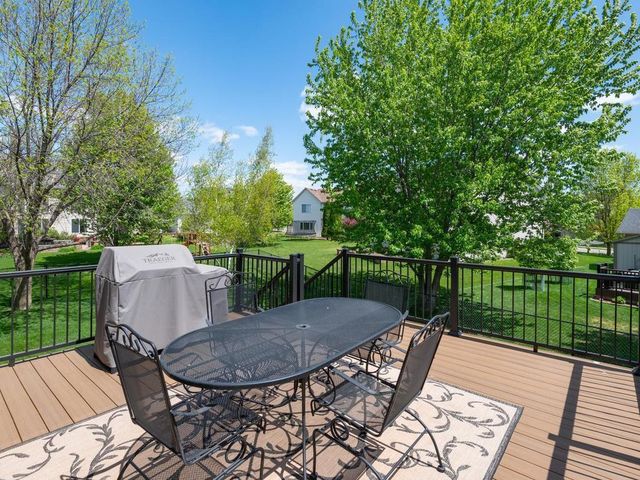 309 Fullerton Avenue, Carver, MN 55315