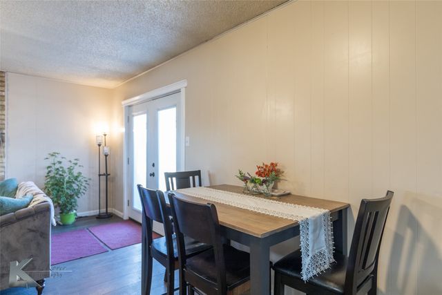 812 Sunset Drive, Clyde, TX 79510