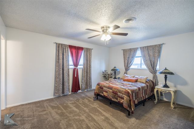 812 Sunset Drive, Clyde, TX 79510