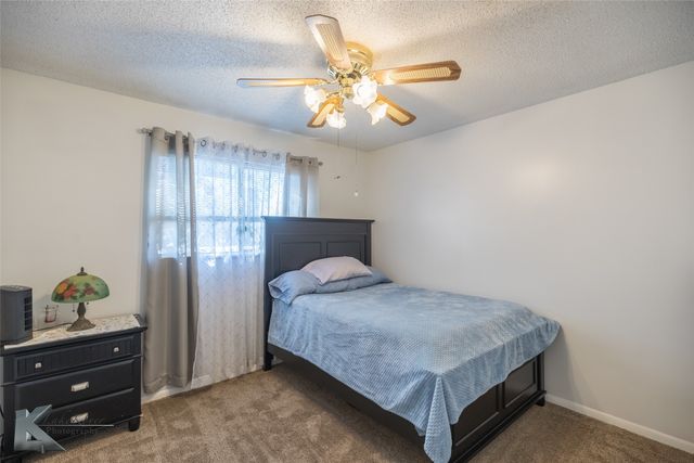 812 Sunset Drive, Clyde, TX 79510