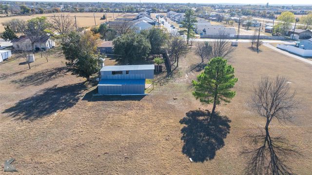 812 Sunset Drive, Clyde, TX 79510