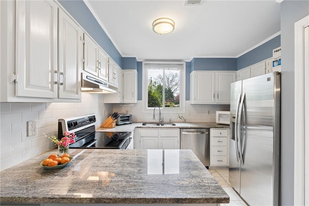 4246 D Youville Trace, Atlanta, GA 30341