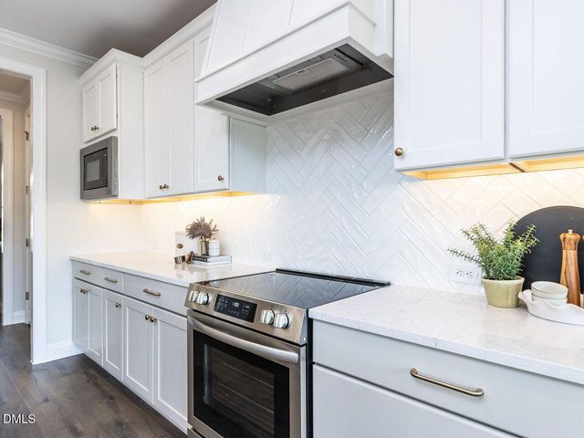 6051 Scalybark Road, Durham, NC 27712