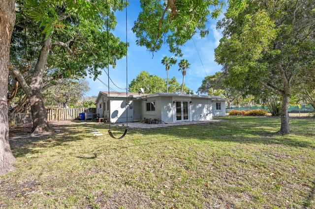 417 NE 10th Avenue, Pompano Beach, FL 33060