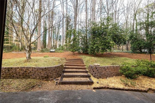 5498 Smoke Rise Drive, Smoke Rise, GA 30087