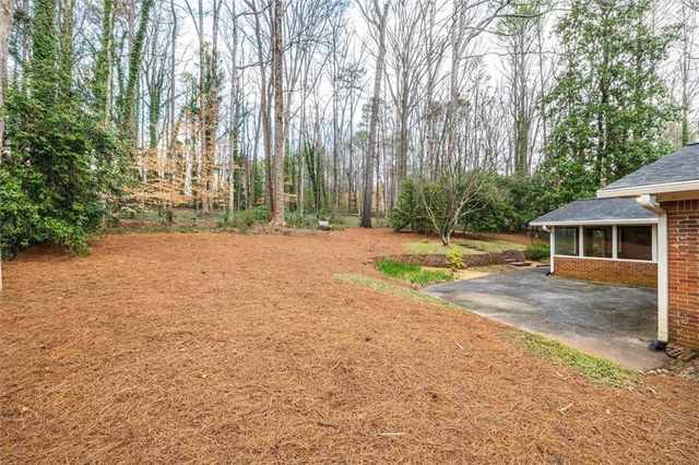 5498 Smoke Rise Drive, Smoke Rise, GA 30087