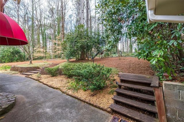 5498 Smoke Rise Drive, Smoke Rise, GA 30087