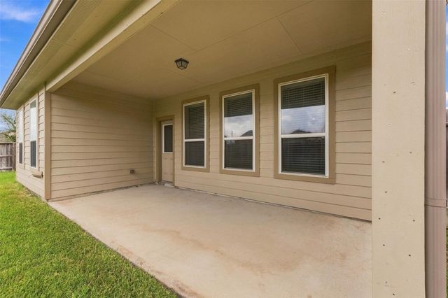 3243 Owl Hollow Drive, Rosenberg, TX 77471