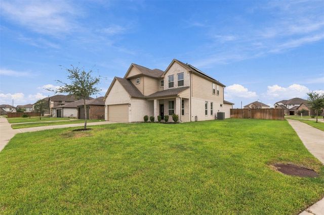 3243 Owl Hollow Drive, Rosenberg, TX 77471