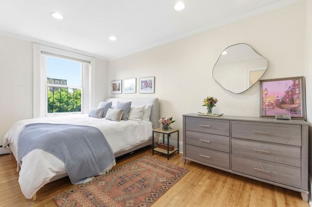 320 Commonwealth Avenue 41, Boston, MA 02115